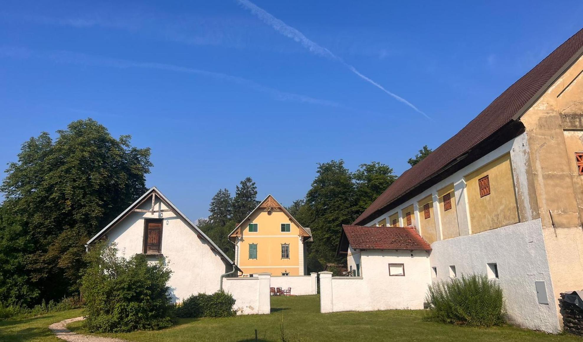 Готель Skorianzhof Eberndorf Екстер'єр фото