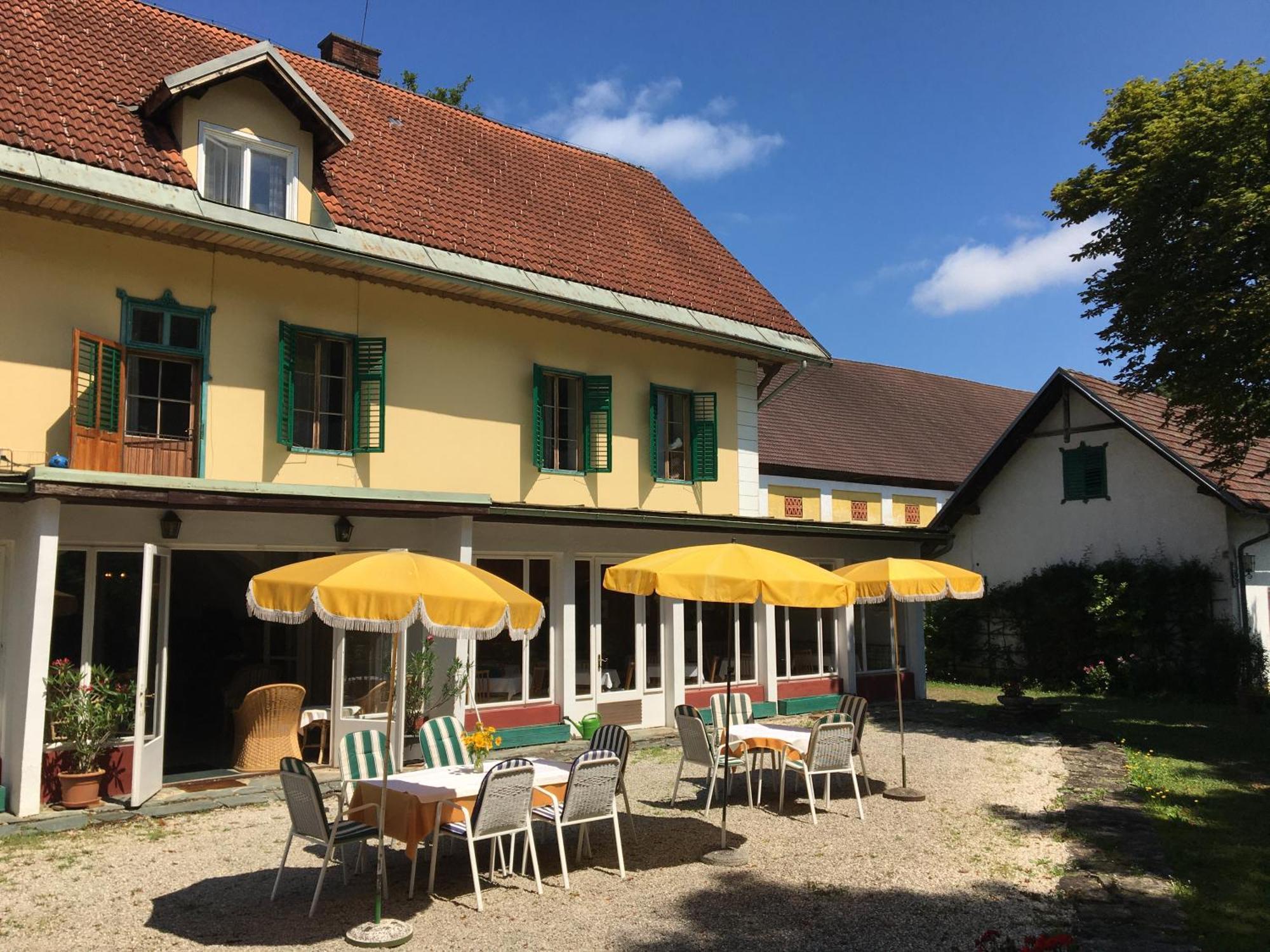 Готель Skorianzhof Eberndorf Екстер'єр фото